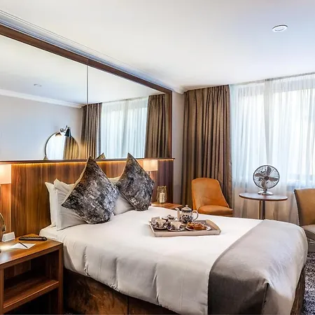 都柏林摩天酒店 都柏林