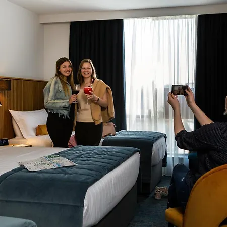 Otel Skylon 4*