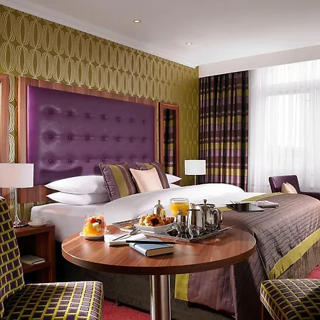 Skylon Otel 4*