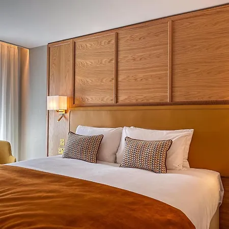 Otel Skylon 4*