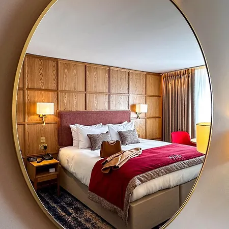 Hotel Skylon