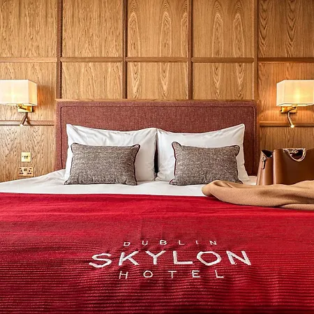 Hotel Skylon