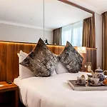 Szálloda Skylon 4*
