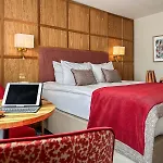 Skylon Hotel