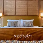 Skylon 4*