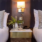 Szálloda Skylon 4*